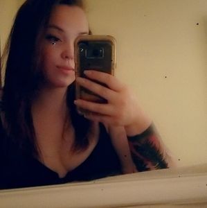 Meet your Posher, Sabrina